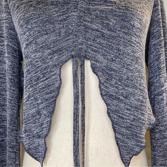 Space dye tie front top - Picture 4 of 7